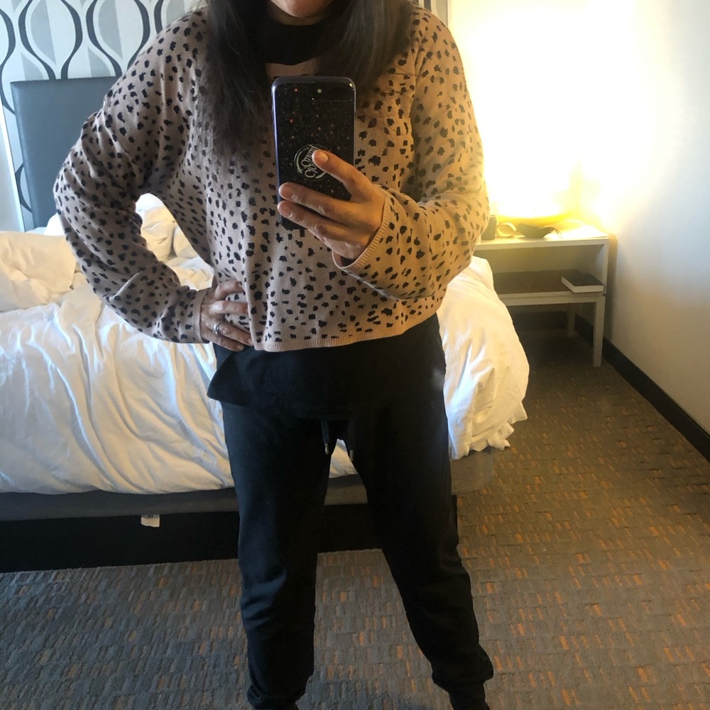 Jaylen Two-Piece Leopard Print Set - image 7